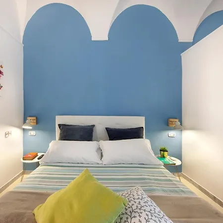 Panzió Relais Il Chiostro Historic Courtyard & Panoramic Terrace Near Sorrento 4*