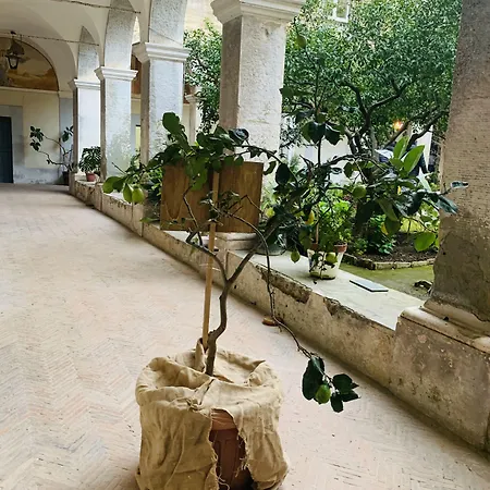 Il Chiostro Massa Lubrense