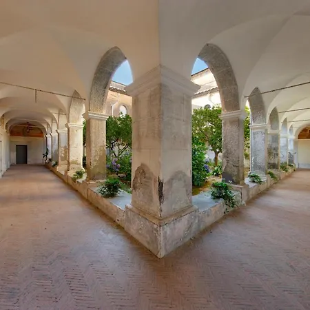 Relais Il Chiostro Couette-café Massa Lubrense