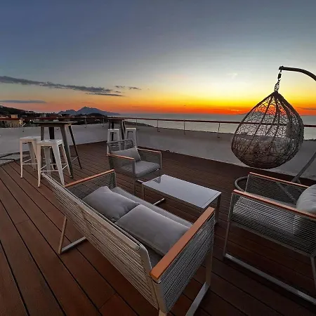 Bed & Breakfast Relais Il Chiostro Historic Courtyard & Panoramic Terrace Near Sorrento 4*