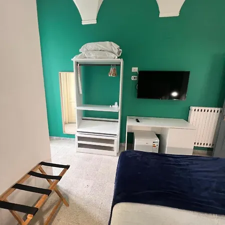 Bed & Breakfast Relais Il Chiostro Historic Courtyard & Panoramic Terrace Near Sorrento Massa Lubrense