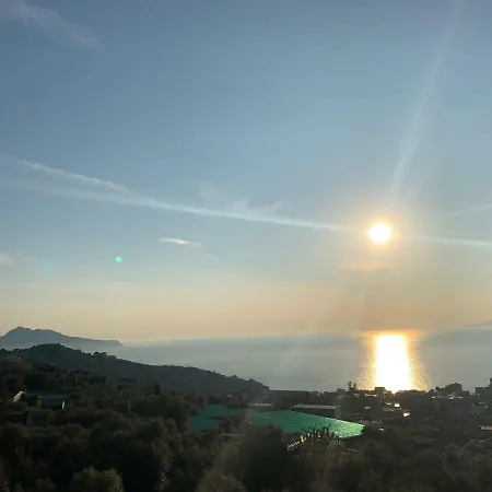 Il Chiostro לינה וארוחת בוקר 4*